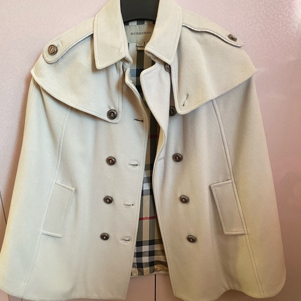 Girls Burberry Cape
